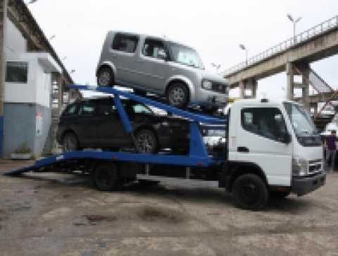 Двухэтажный эвакуатор